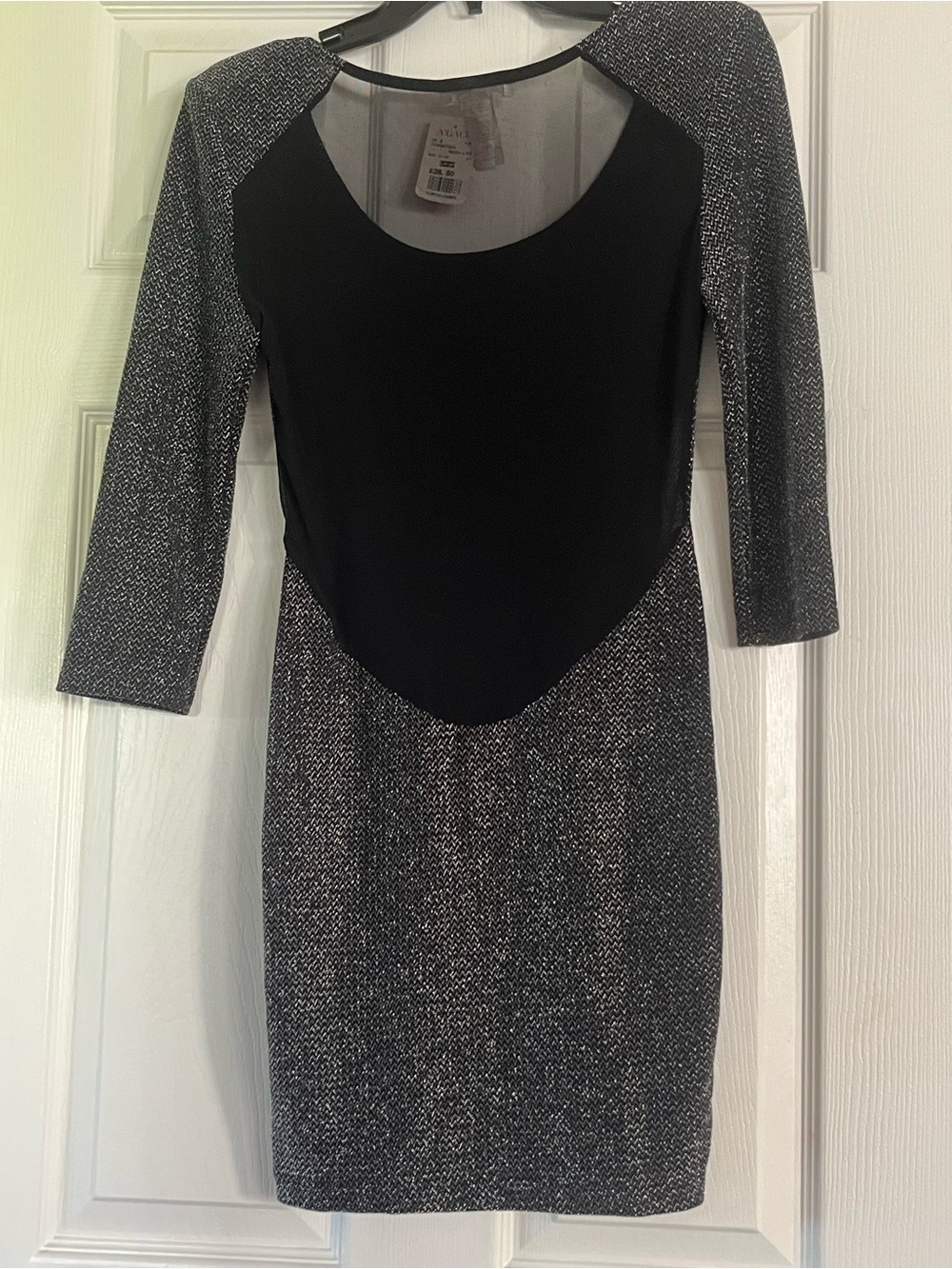 NWT a'gaci Black with Silver Shimmer Bodycon Mini Dress - Picture 2 of 5